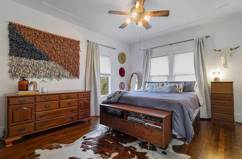 Bedroom - 1235 Jefferson St, Red Bluff, CA 96080 photo 1 of 9