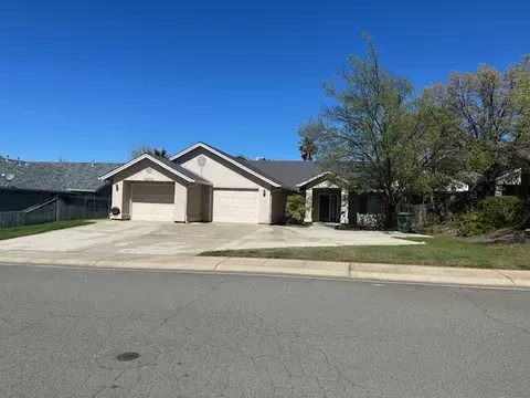 4575 Lynbrook Loop, Redding, CA 96003