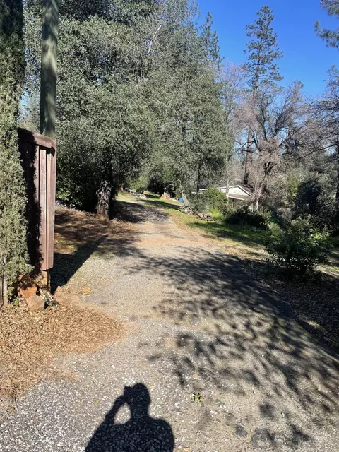 View/Area - 12221 Macs Rd, Redding, CA 96003 photo 2 of 2
