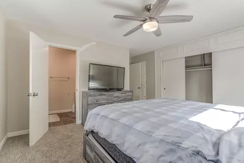 Bedroom - 2047 Winchester Pl, Redding, CA 96001 photo 2 of 3