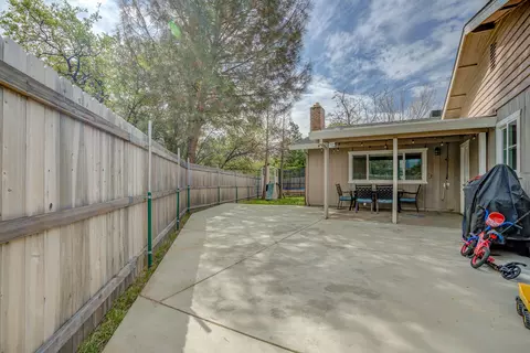 Other - 2047 Winchester Pl, Redding, CA 96001 photo 3 of 3