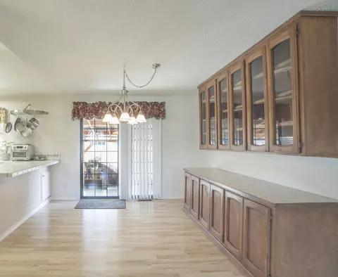 Dining - 236 Bonnie Ln, Willits, CA 95490 photo 1 of 2