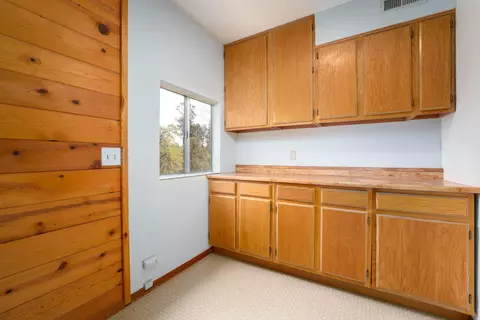 Kitchen - 8409 Creekview Ln, Redding, CA 96001 photo 4 of 4