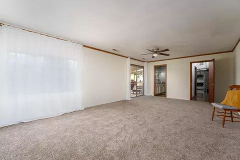 Living - 8409 Creekview Ln, Redding, CA 96001 photo 7 of 8