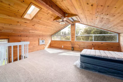 Bedroom - 8409 Creekview Ln, Redding, CA 96001 photo 6 of 6