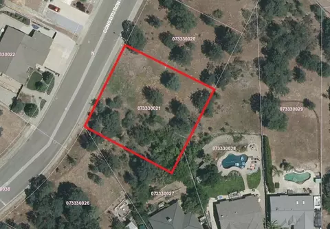 5661 Constitution Way, Redding, CA 96003 photo 1