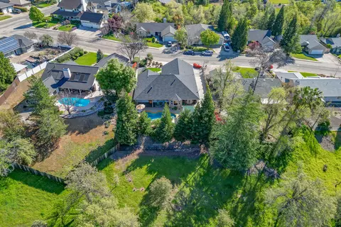 View/Area - 270 Shadowrun Ct, Redding, CA 96003 photo 1 of 1