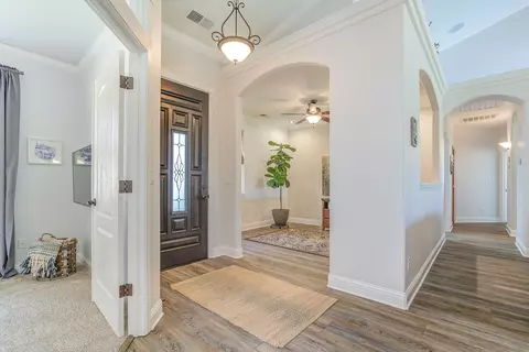 Entry Way - 270 Shadowrun Ct, Redding, CA 96003 photo 1 of 2