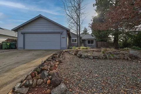 1803 Vega St, Redding, CA 96002