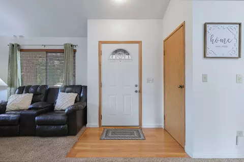 1803 Vega St, Redding, CA 96002 photo 8