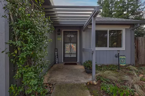 1803 Vega St, Redding, CA 96002 photo 7