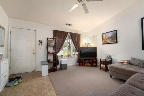 Bedroom - 1382 Grouse Dr, Redding, CA 96003 photo 1 of 6