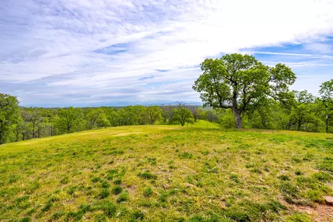 View/Area - 16416 Old Mission Dr, Red Bluff, CA 96080 photo 1 of 2