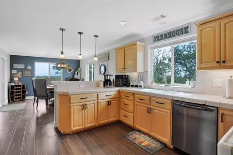 Kitchen - 16416 Old Mission Dr, Red Bluff, CA 96080 photo 3 of 3