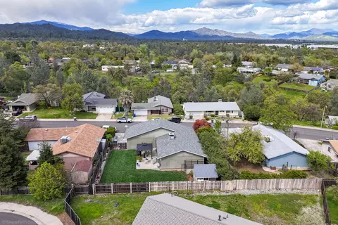 View/Area - 3765 Lake Forest Dr, Redding, CA 96003 photo 6 of 8