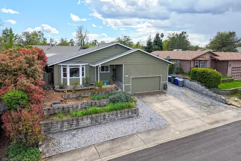 Exterior - 3765 Lake Forest Dr, Redding, CA 96003 photo 18 of 20