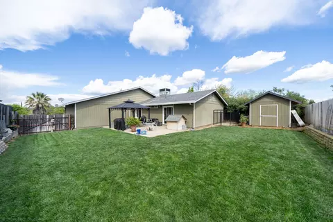 Exterior - 3765 Lake Forest Dr, Redding, CA 96003 photo 11 of 20