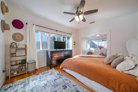 Bedroom - 1186 Willis St, Redding, CA 96001 photo 1 of 5
