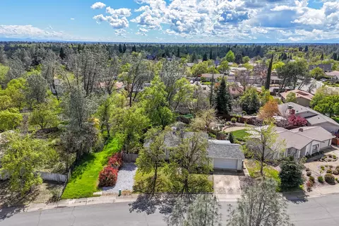View/Area - 2119 Wisconsin Ave, Redding, CA 96001 photo 1 of 2