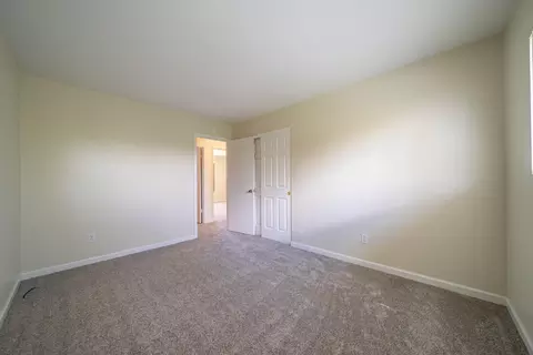 Bedroom - 2119 Wisconsin Ave, Redding, CA 96001 photo 1 of 1