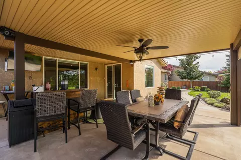 Exterior - 4022 Palm Springs Dr, Redding, CA 96002 photo 2 of 7