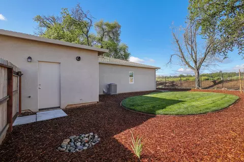 Exterior - 3781 Thea Dr #LOT 10, Redding, CA 96001 photo 5 of 9