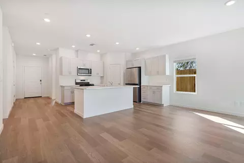 Kitchen - 3781 Thea Dr #LOT 10, Redding, CA 96001 photo 2 of 3