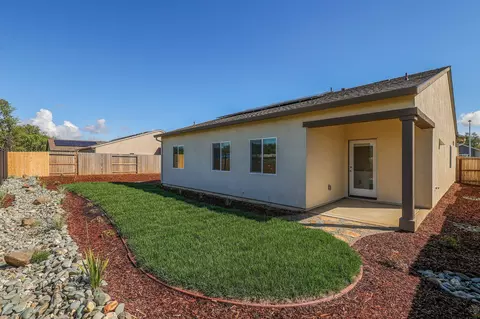 Exterior - 3809 Thea Dr #LOT 8, Redding, CA 96001 photo 4 of 7