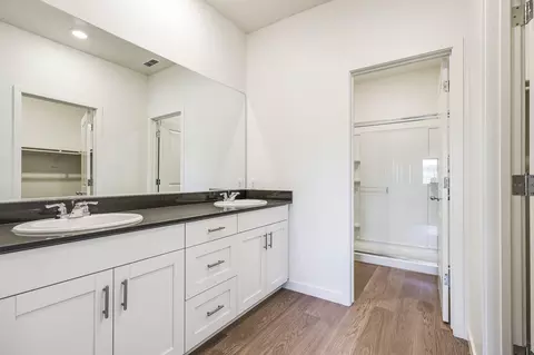 Bath - 3809 Thea Dr #LOT 8, Redding, CA 96001 photo 1 of 3