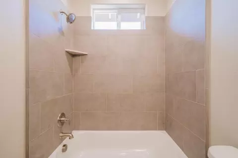 Bath - 3456 Laver St, Redding, CA 96002 photo 6 of 7