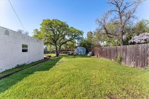 Exterior - 2240 Alameda Ave, Redding, CA 96001 photo 6 of 8