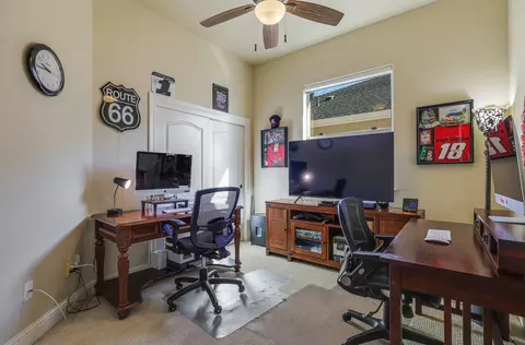 5697 Constitution Way, Redding, CA 96003 photo 16