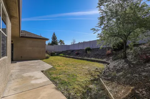 5697 Constitution Way, Redding, CA 96003 photo 19