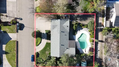 View/Area - 905 Hallmark Dr, Redding, CA 96001 photo 1 of 1