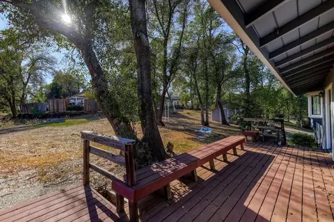 Exterior - 16233 Serene Dr, Redding, CA 96001 photo 4 of 6
