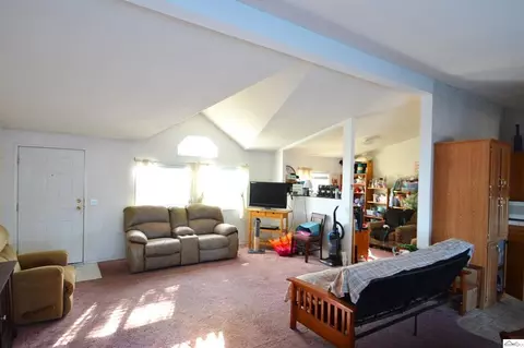 7197 Fox Ct, Corning, CA 96021 photo 4
