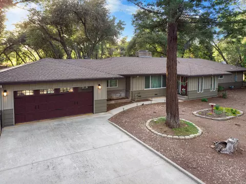 Exterior - 4084 Alta Mesa Dr, Redding, CA 96002 photo 16 of 21