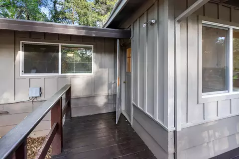 Exterior - 4084 Alta Mesa Dr, Redding, CA 96002 photo 10 of 21