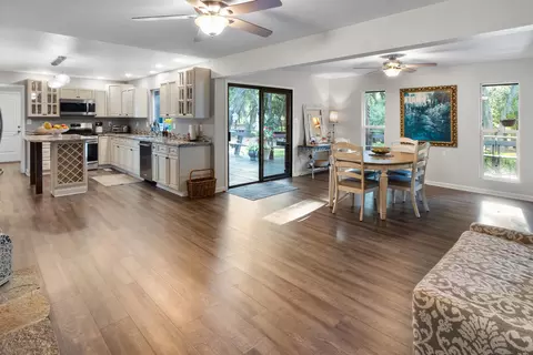 Dining - 4084 Alta Mesa Dr, Redding, CA 96002 photo 1 of 4