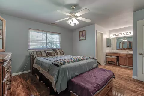 Bedroom - 1934 Kinvarra Way, Redding, CA 96001 photo 1 of 4