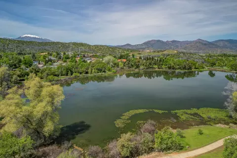 View/Area - 1934 Kinvarra Way, Redding, CA 96001 photo 6 of 6