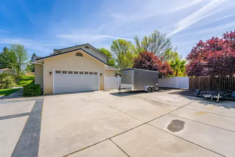 Exterior - 21 Quail Hollow Way, Red Bluff, CA 96080 photo 21 of 29