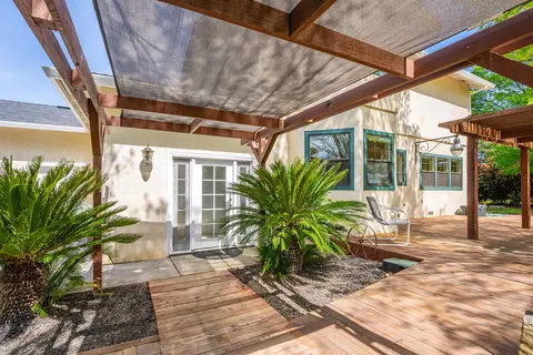 Exterior - 21 Quail Hollow Way, Red Bluff, CA 96080 photo 14 of 29