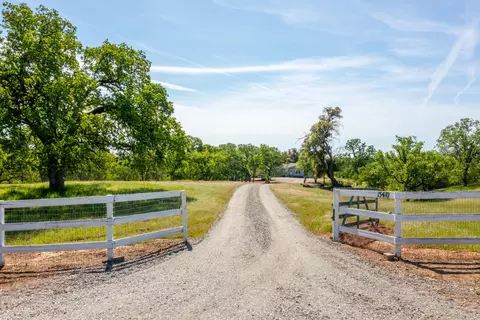 View/Area - 15410 Willowlane Ct, Red Bluff, CA 96080 photo 7 of 7