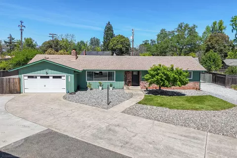 530 Julie Way, Redding, CA 96002