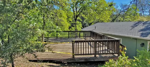 Exterior - 13952 Bear Mountain Rd, Redding, CA 96003 photo 6 of 7