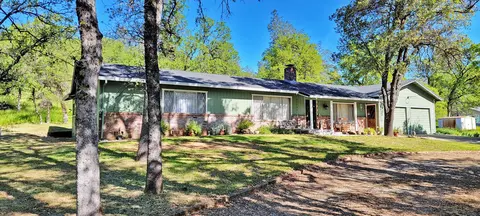 13952 Bear Mountain Rd, Redding, CA 96003