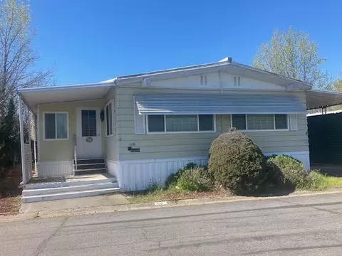 110 Casa Grande Dr, Red Bluff, CA 96080