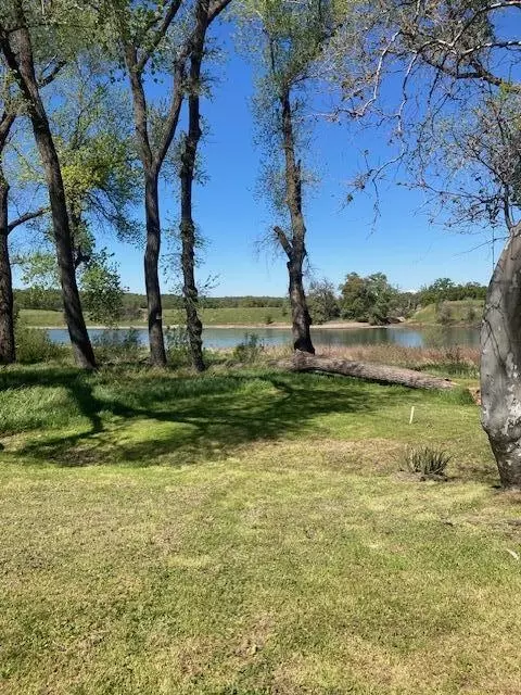 110 Casa Grande Dr, Red Bluff, CA 96080 photo 2