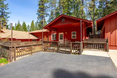 Exterior - 30563 Thumper Dr, Shingletown, CA 96088 photo 5 of 10